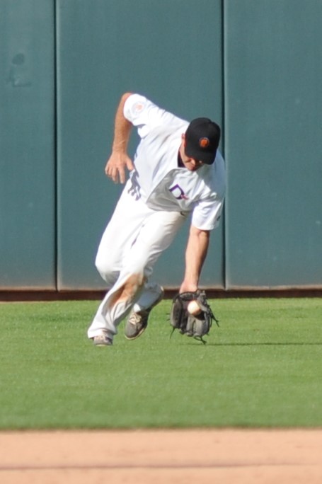 Dragons_2017-11-04 (591).JPG - (c)2010 DeVetter